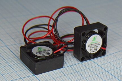8009976827 Вентилятор 25x25x10, напряжение 5В, ток 0.2А, выводы 2L, подшипник скольжения, FSY25S05H Hirschmann