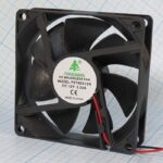 8009976882 Вентилятор 80x80x20, напряжение 12В, ток 0.25А, выводы 2L, подшипник скольжения, FSY82S12H Hirschmann