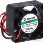 8002956633 MF25101V2-1000U-A99, (25*25*10 12V 0.76W/0.06A D02025470G-00), Вентилятор 12В 25х25x10мм V 9600об/мин 5м3/час, 16дБ Hirschmann