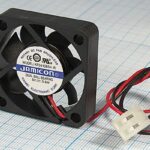 8009976689 Вентилятор 40x40x10, напряжение 5В, мощность 0,8 Вт, выводы 2L, подшипник качения, KF0410B5H-R Hirschmann