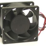 8014872652 RQD 6025MS 24VDC, (60*60*25 24V), Вентилятор 24В 60x60х25мм, 4700 об/мин., 44м3/час, 27.5дБ, подшипник скольжения, тип вывода - провод Hirschmann