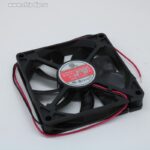 8034798051 YM1208PHB1 [Y-Y8015H12B], (80*80*15 12V), Вентилятор 12В DC, 3000об/мин., 80х80х15мм, подшипник качения, тип вывода - провод Hirschmann