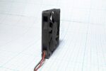 8045250493 Вентилятор 70x70x10, напряжение 12 В, ток 0.25 А, выводы 2L, подшипник скольжения, FSY71S12H Hirschmann — изображение 4