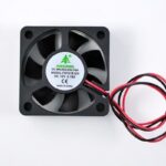 8009976871 Вентилятор 50x50x15, напряжение 12В, ток 0.18А, выводы 2L, подшипник скольжения, FSY51S12H Hirschmann