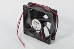8025827077 Вентилятор 80x80x25, напряжение 12В, ток 0, 18А, выводы 2L, подшипник скольжения, FD8025S12M2, FANOVER Hirschmann — изображение 3