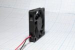8050056165 Вентилятор 60x60x10, напряжение 5 В, ток 0.26 А, 2L, подшипник качения, FD6010B05H2 Hirschmann — изображение 4