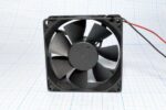 8050387465 Вентилятор 80x80x25, напряжение 12 В, ток 0.10 А, выводы 2L, подшипник скольжения, JF0825S1L-R, JAMICON Hirschmann — изображение 3